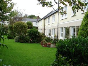PHOTOS SHOW GENERAL VIEW OF RETIREMENT DEVELOPMENT- click for photo gallery